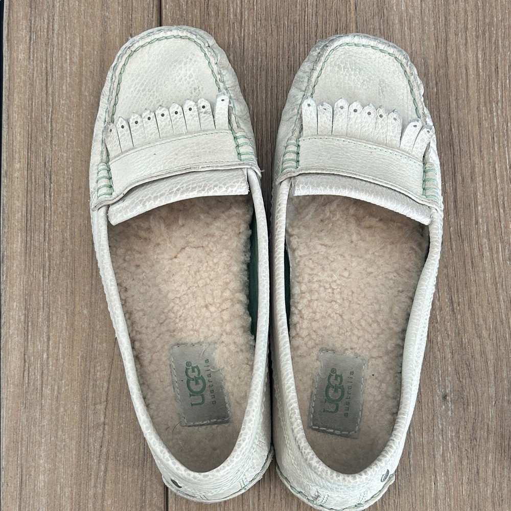 UGG Women's Off-White Moccasins